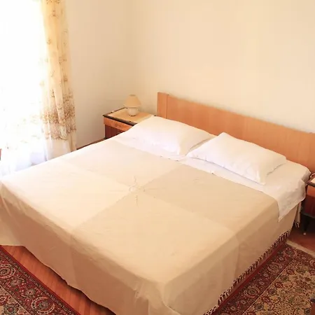 Vakantiehuis Holiday Krajka Tkon